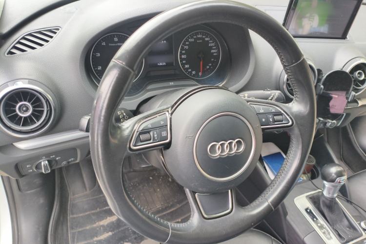 Used Audi A3 2014 Sportback 35 TFSI Automatic Comfort Model Steering Wheel