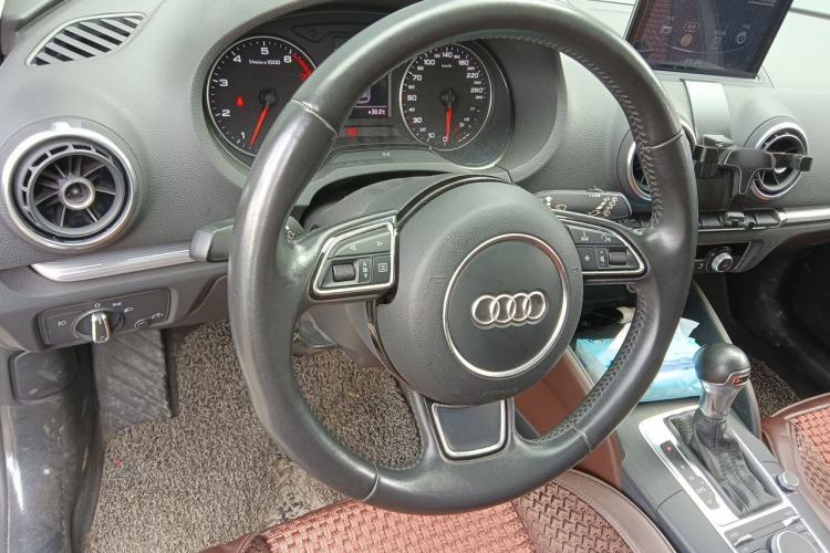 Used Audi A3 2014 Sportback 35 TFSI Automatic Comfort Model Steering Wheel