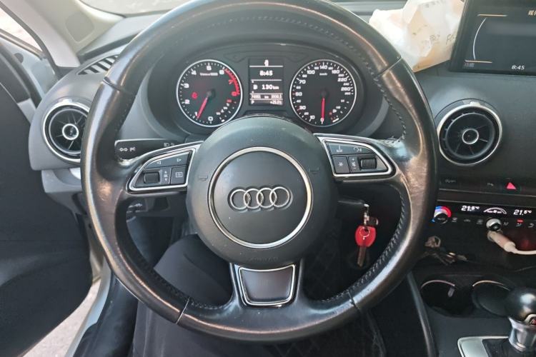 Used Audi A3 2014 Sportback 35 TFSI Automatic Comfort Model Steering Wheel