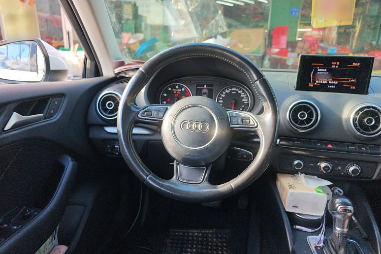 Used Audi A3 2014 Sportback 35 TFSI Automatic Style Edition Steering Wheel