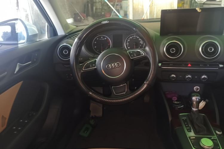 Used Audi A3 2014 Sportback 35 TFSI Automatic Style Edition Steering Wheel