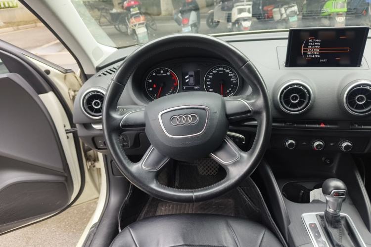Used Audi A3 2014 Sportback 35 TFSI Automatic Ambition Edition Steering Wheel