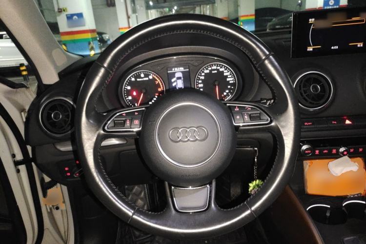 Used Audi A3 2014 Sportback 35 TFSI Automatic Comfort Model Steering Wheel