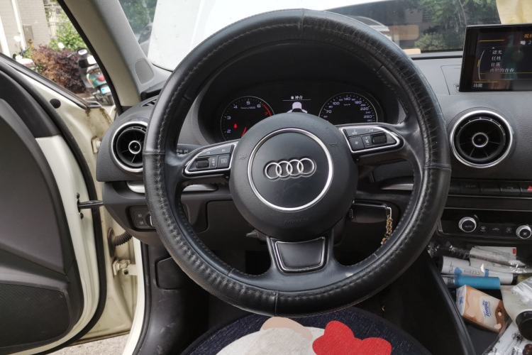Used Audi A3 2014 Sportback 35 TFSI Automatic Comfort Model Steering Wheel