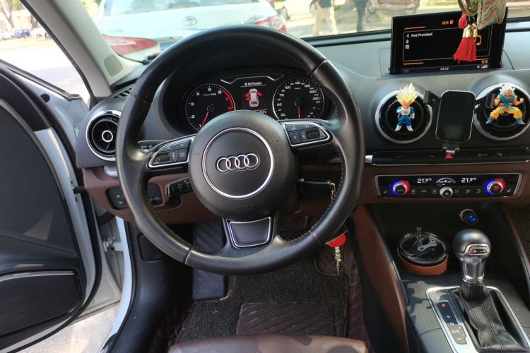 Used Audi A3 2014 Sportback 40 TFSI S line Luxury Model Steering Wheel