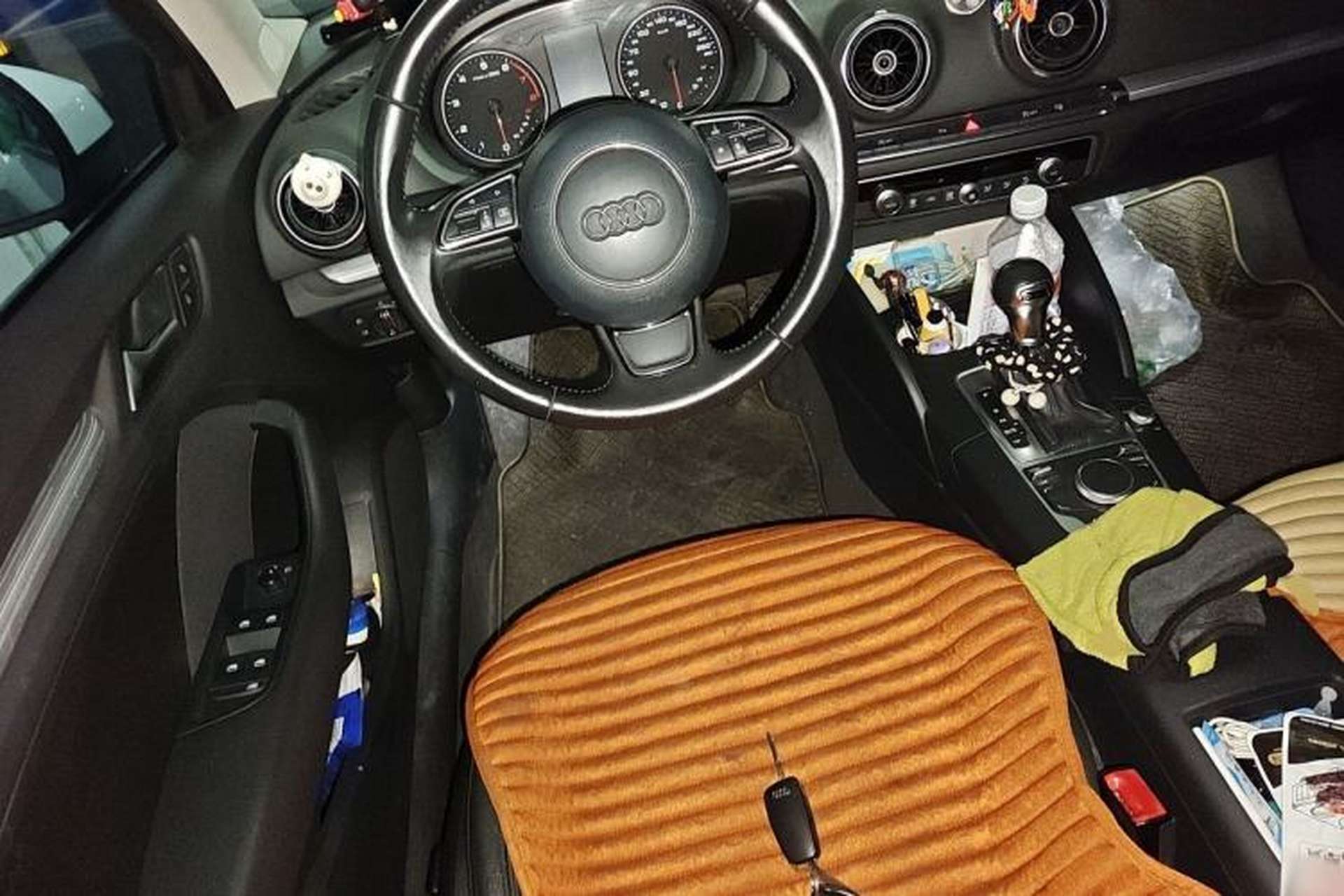 Used Audi A3 2014 Limousine 35 TFSI Automatic Comfort Model Steering Wheel