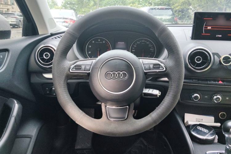 Used Audi A3 2014 Sportback 35 TFSI Automatic Style Edition Steering Wheel