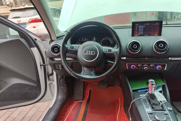 Used Audi A3 2014 Sportback 35 TFSI Automatic Comfort Model Steering Wheel