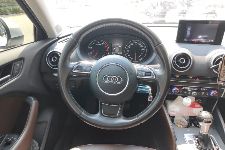 Used Audi A3 2014 Sportback 35 TFSI Automatic Comfort Model Steering Wheel