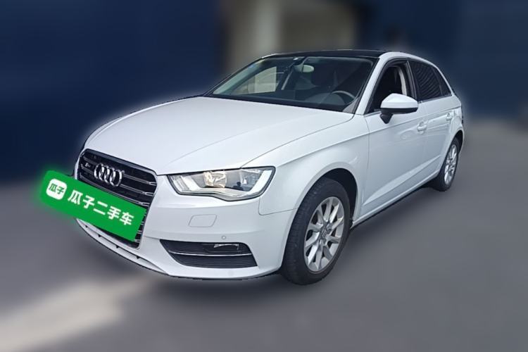 Used Audi A3 2014 Sportback 35 TFSI Automatic Style Edition Guazi used car, China used car export, Used car for sale, Used cars, Cheapest cars for sale