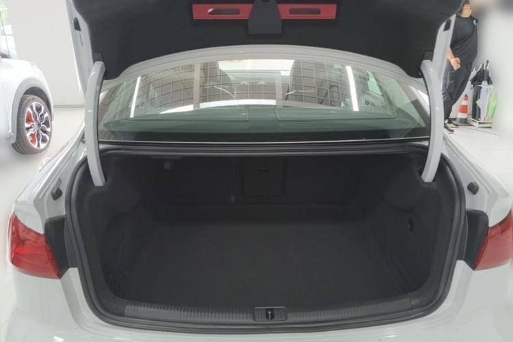 Used Audi A3 2014 Limousine 40 TFSI S line Comfort Model Trunk