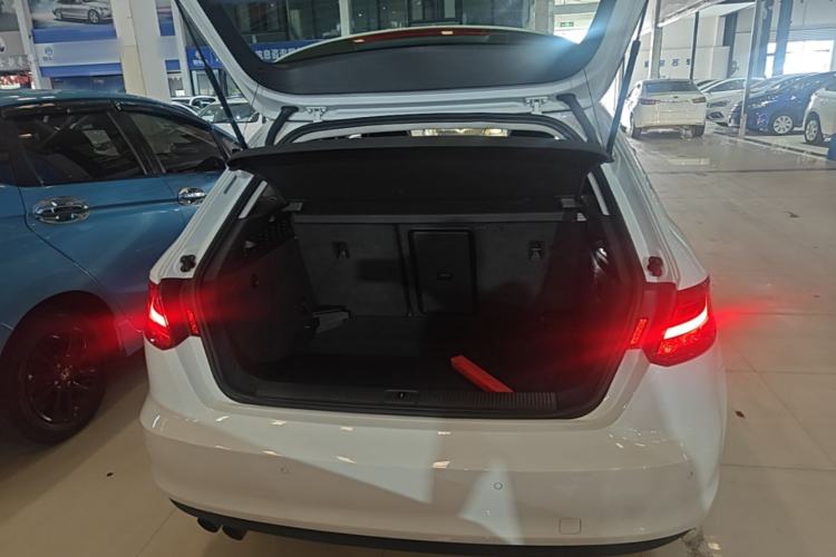 Used Audi A3 2014 Sportback 35 TFSI Automatic Style Edition Trunk