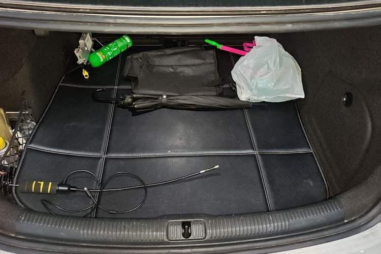 Used Audi A3 2014 Limousine 35 TFSI Automatic Comfort Model Trunk