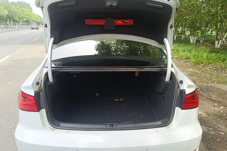 Used Audi A3 2014 Limousine 35 TFSI Automatic Comfort Model Trunk