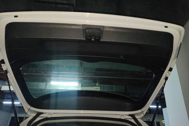 Used Audi A3 2014 Sportback 35 TFSI Automatic Comfort Model Trunk
