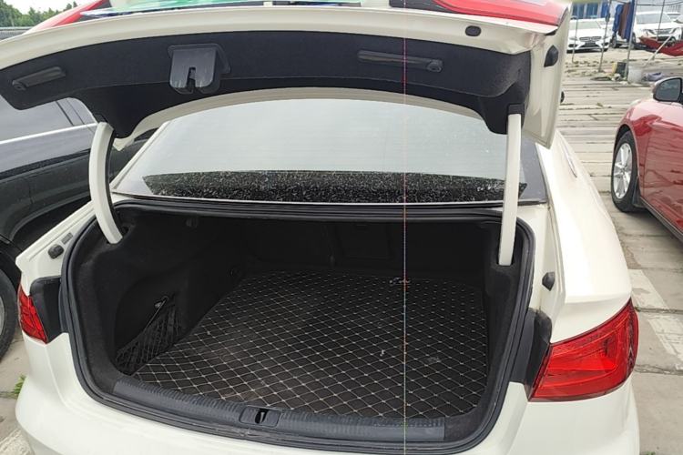 Used Audi A3 2014 Limousine 40 TFSI S line Comfort Model Trunk