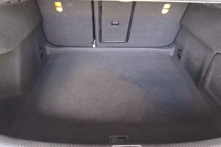 Used Audi A3 2014 Limousine 35 TFSI Automatic Advanced Model Trunk