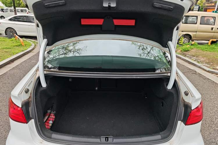 Used Audi A3 2014 Limousine 35 TFSI Automatic Comfort Model Trunk