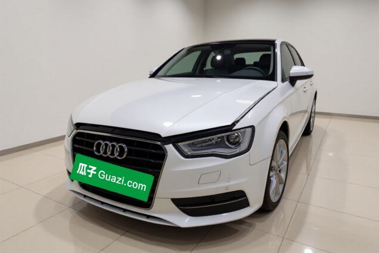 Audi A3 2014 Sportback 35 TFSI Automatic Comfort Model usata Guazi used car, China used car export, Used car for sale, Used  cars, Cheapest cars for sale