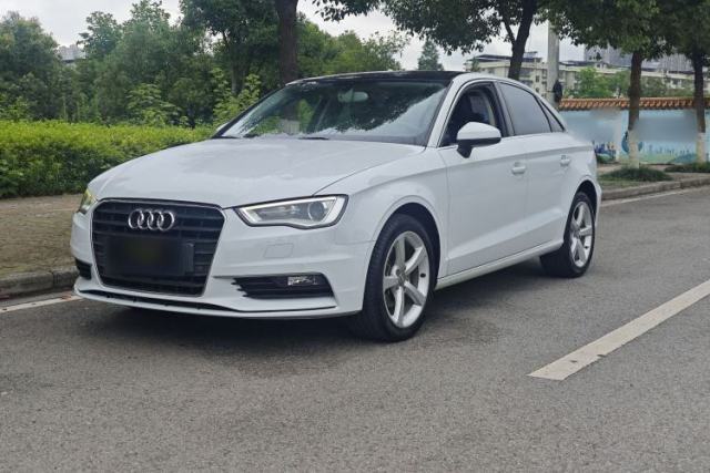 Used Audi A3 2014 Limousine 35 TFSI Automatic Comfort Model