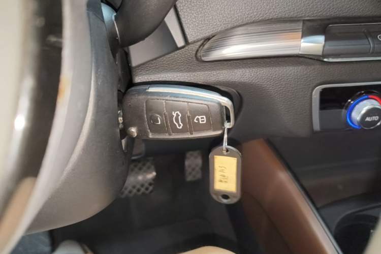 Used Audi A3 2014 Limousine 40 TFSI S line Comfort Model Vehicle Key