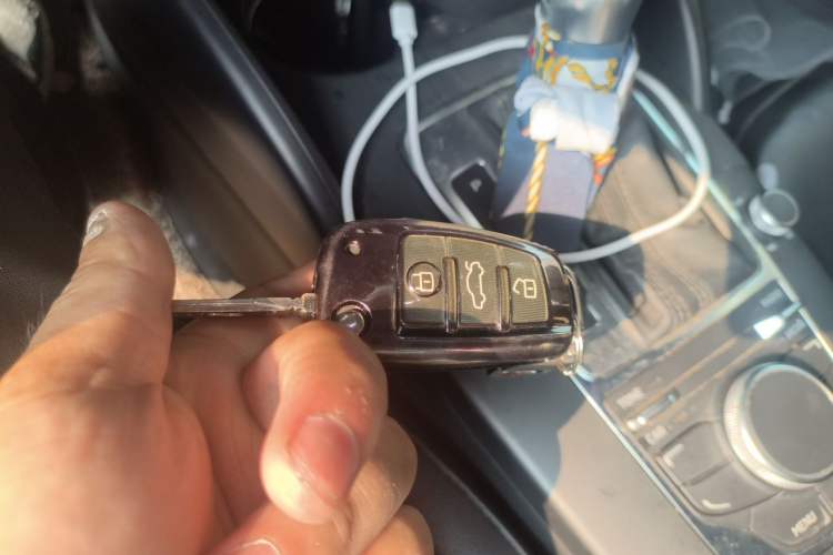 Used Audi A3 2014 Sportback 35 TFSI Automatic Comfort Model Vehicle Key