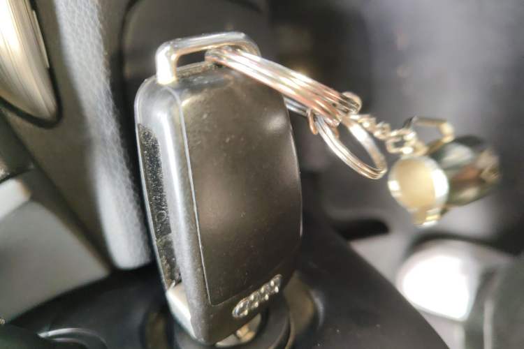 Used Audi A3 2014 Limousine 35 TFSI Automatic Comfort Model Vehicle Key