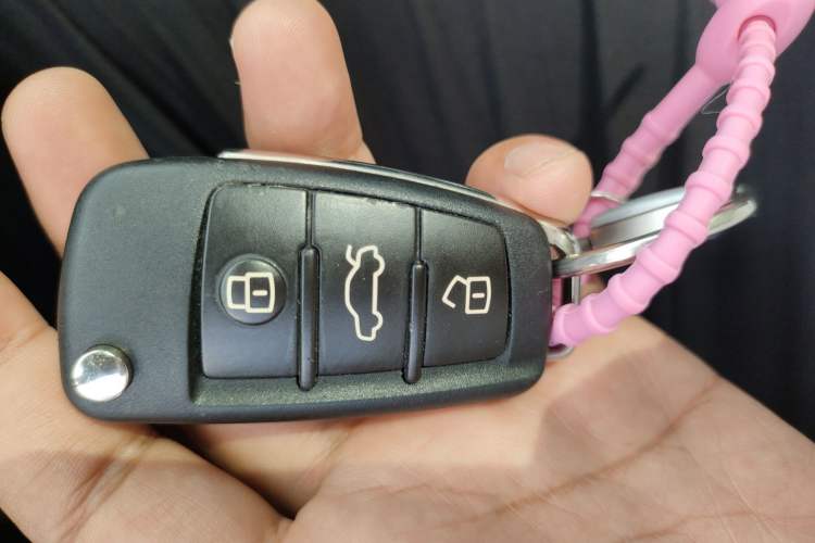 Used Audi A3 2014 Sportback 40 TFSI S line Comfort Model Vehicle Key