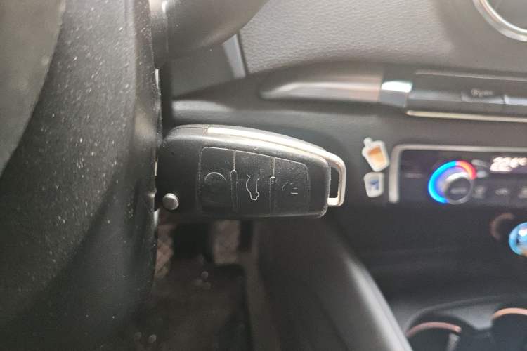 Used Audi A3 2014 Sportback 35 TFSI Automatic Comfort Model Vehicle Key