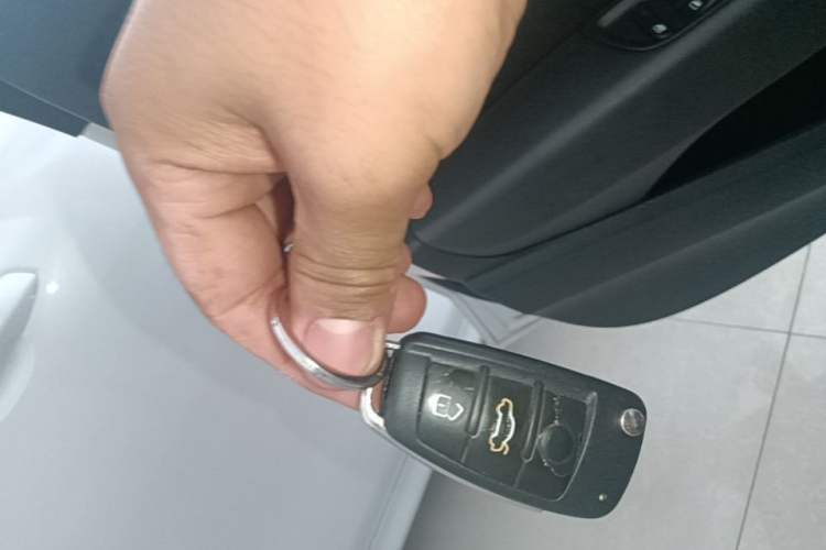 Used Audi A3 2014 Limousine 35 TFSI Automatic Comfort Model Vehicle Key