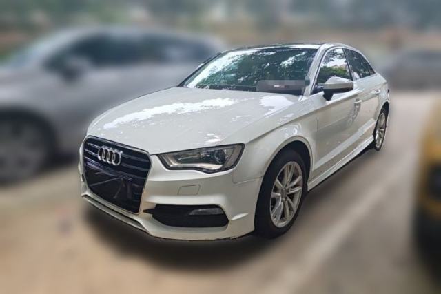 Used Audi A3 2014 Limousine 40 TFSI S line Comfort Model