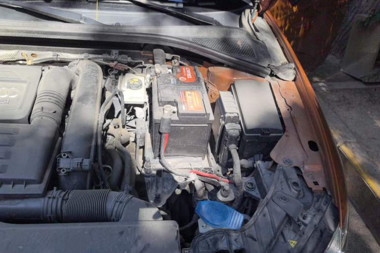 Used Audi A3 2014 Sportback 35 TFSI Automatic Comfort Model Engine Bay Left