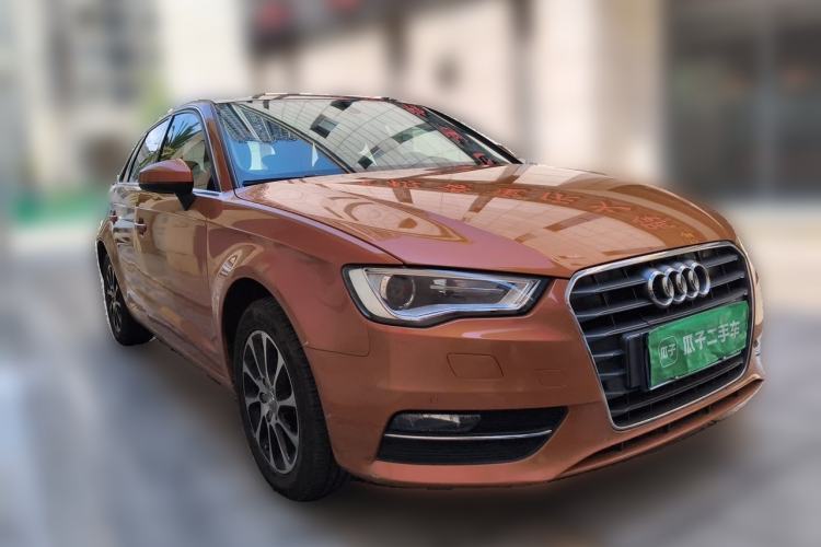Used Audi A3 2014 Sportback 35 TFSI Automatic Style Edition Front Right 45 Deg