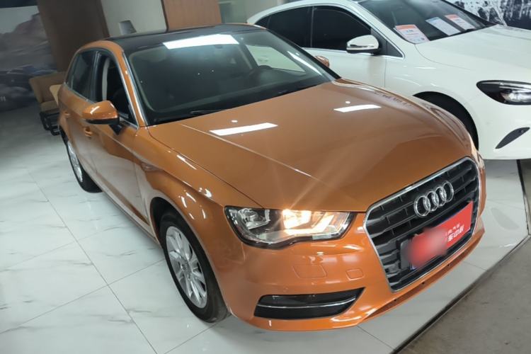 Used Audi A3 2014 Sportback 35 TFSI Automatic Style Edition Front Right 45 Deg