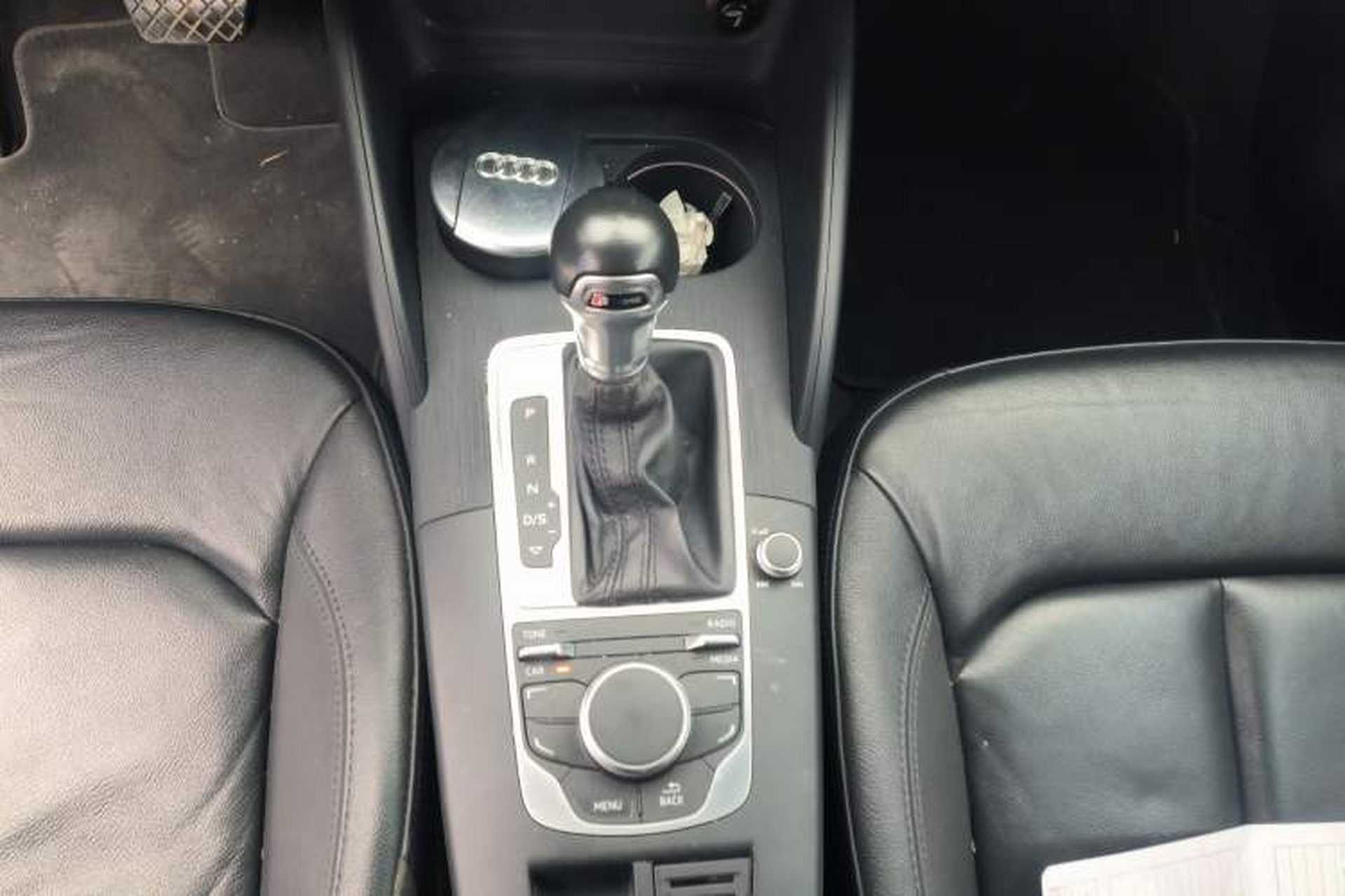 Used Audi A3 2014 Sportback 35 TFSI Automatic Comfort Model Gear Lever
