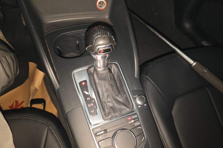 Used Audi A3 2014 Sportback 35 TFSI Automatic Ambition Edition Gear Lever