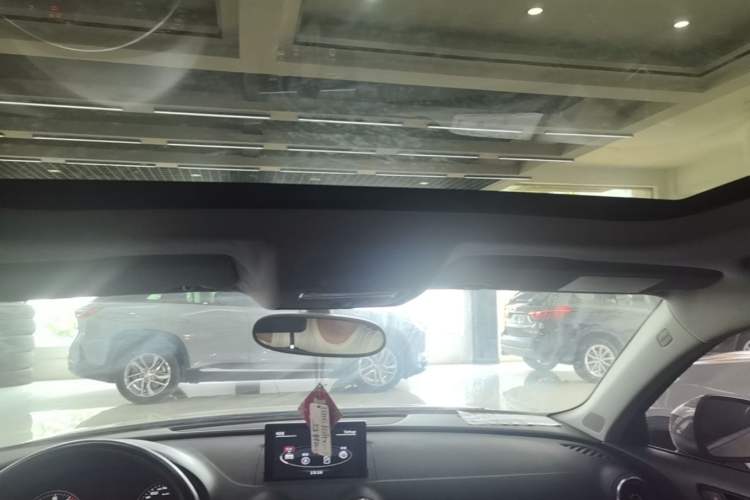 Used Audi A3 2014 Sportback 35 TFSI Automatic Comfort Model Headliner