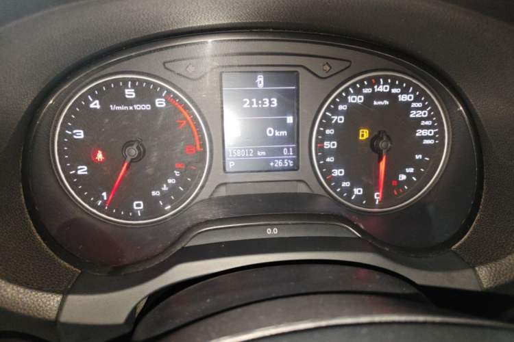 Used Audi A3 2014 Sportback 35 TFSI Automatic Ambition Edition Odometer Close Up