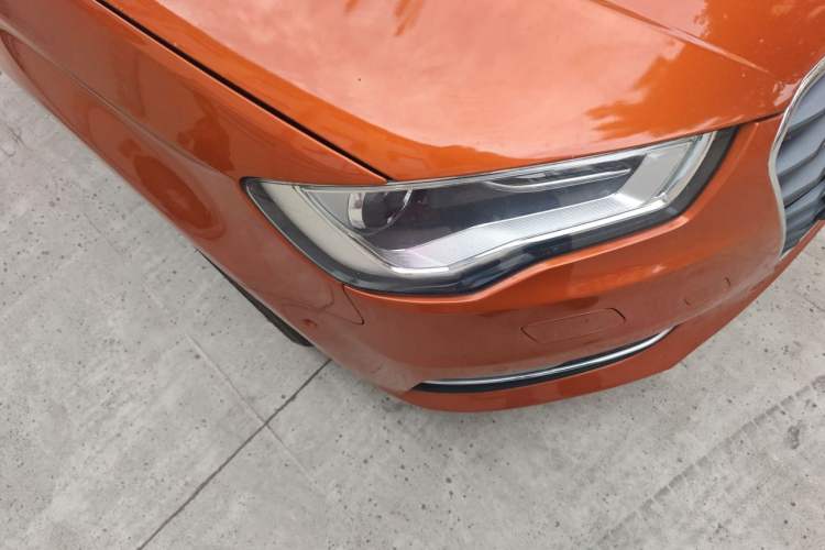 Used Audi A3 2014 Sportback 35 TFSI Automatic Luxury Model Right Front Headlight