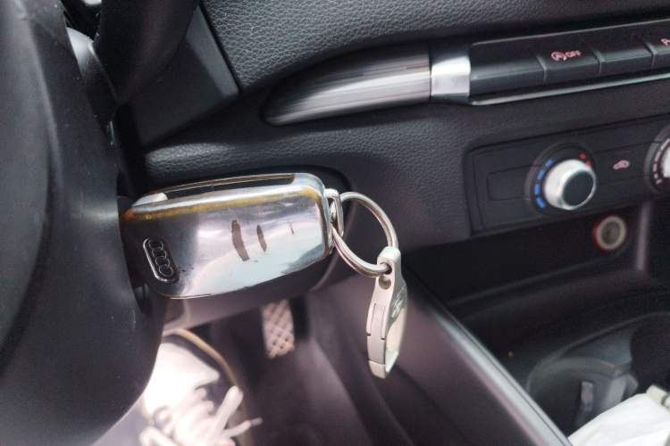 Used Audi A3 2014 Sportback 35 TFSI Automatic Style Edition Vehicle Key