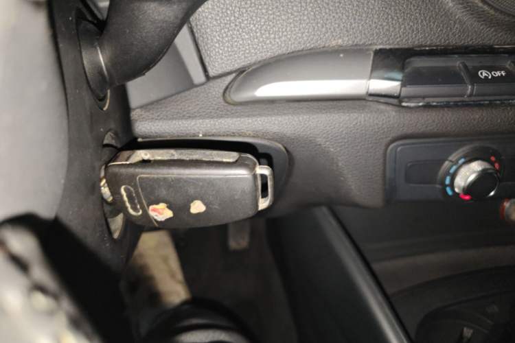 Used Audi A3 2014 Sportback 35 TFSI Automatic Ambition Edition Vehicle Key