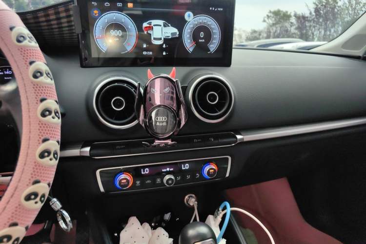 Used Audi A3 2015 Sportback 35 TFSI Millionth Anniversary Comfort Model Audio And AC Panel