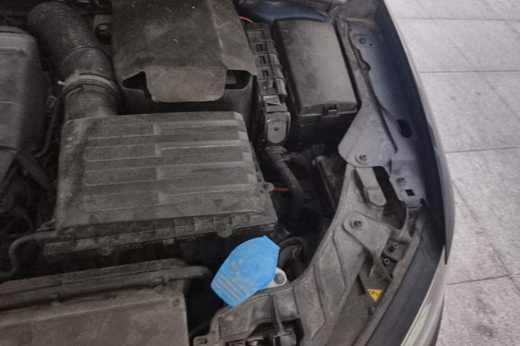 Used Audi A3 2015 Cabriolet 40 TFSI Engine Bay Left