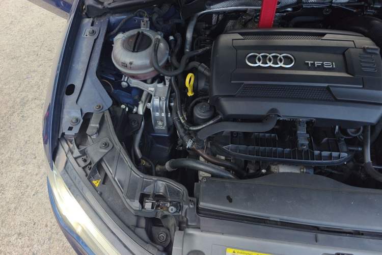 Used Audi A3 2015 Cabriolet 40 TFSI Engine Bay Right