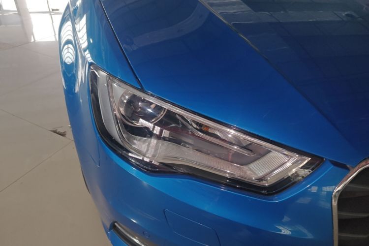 Used Audi A3 2015 Sportback 35 TFSI Millionth Anniversary Comfort Model Exterior 9