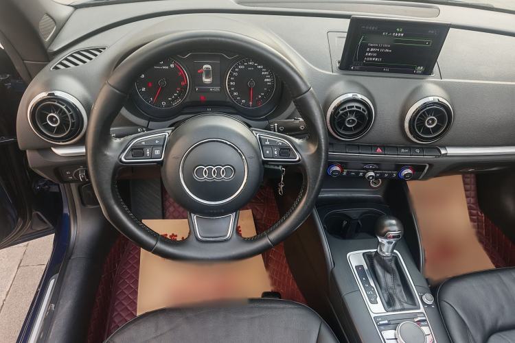 Used Audi A3 2015 Cabriolet 40 TFSI Interior 5