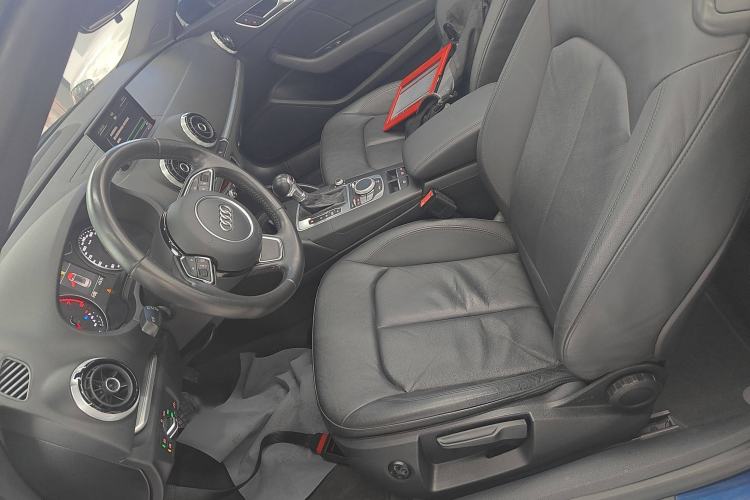Used Audi A3 2015 Cabriolet 40 TFSI Left Front Seat