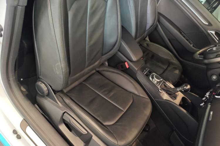 Used Audi A3 2015 Cabriolet 40 TFSI Right Front Seat