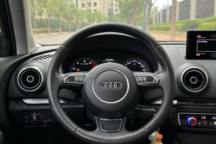 Used Audi A3 2015 Limousine 35 TFSI Millionth Anniversary Comfort Model Interior 2