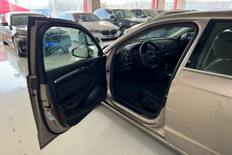 Used Audi A3 2015 Sportback 35 TFSI Millionth Anniversary Intelligent Leading Model Interior 4